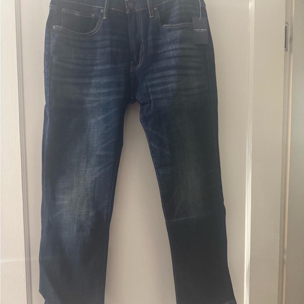 NWT Lucky Brand Dark Wash Straight Jeans